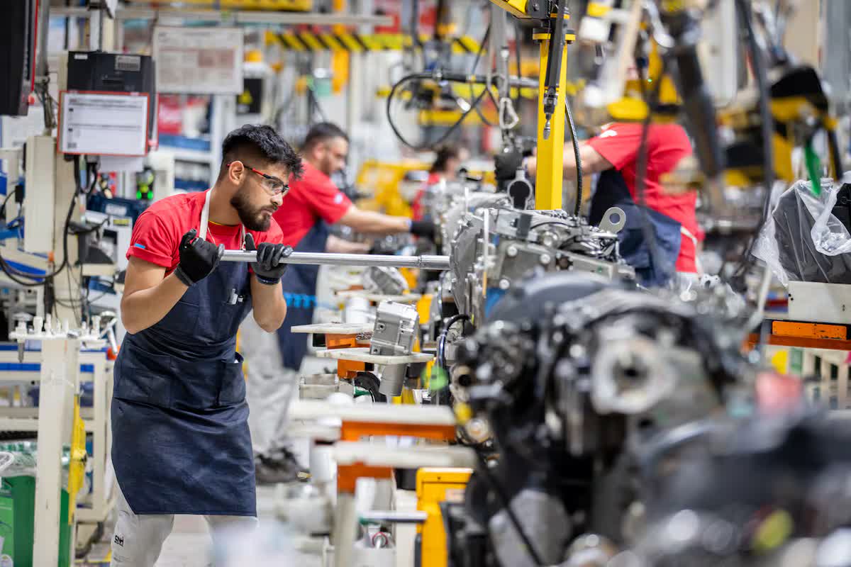 La economía no se levanta: agosto sepultó el rebote y la recesión ya golpea la puerta